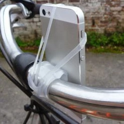 Support Universel Smartphone Sur Guidon De Vélo Finn 8 Support Universel Smartphone Sur Guidon De Vélo Finn -Remorques vélo Soldes Boutique support universel smartphone sur guidon de velo finn full 4